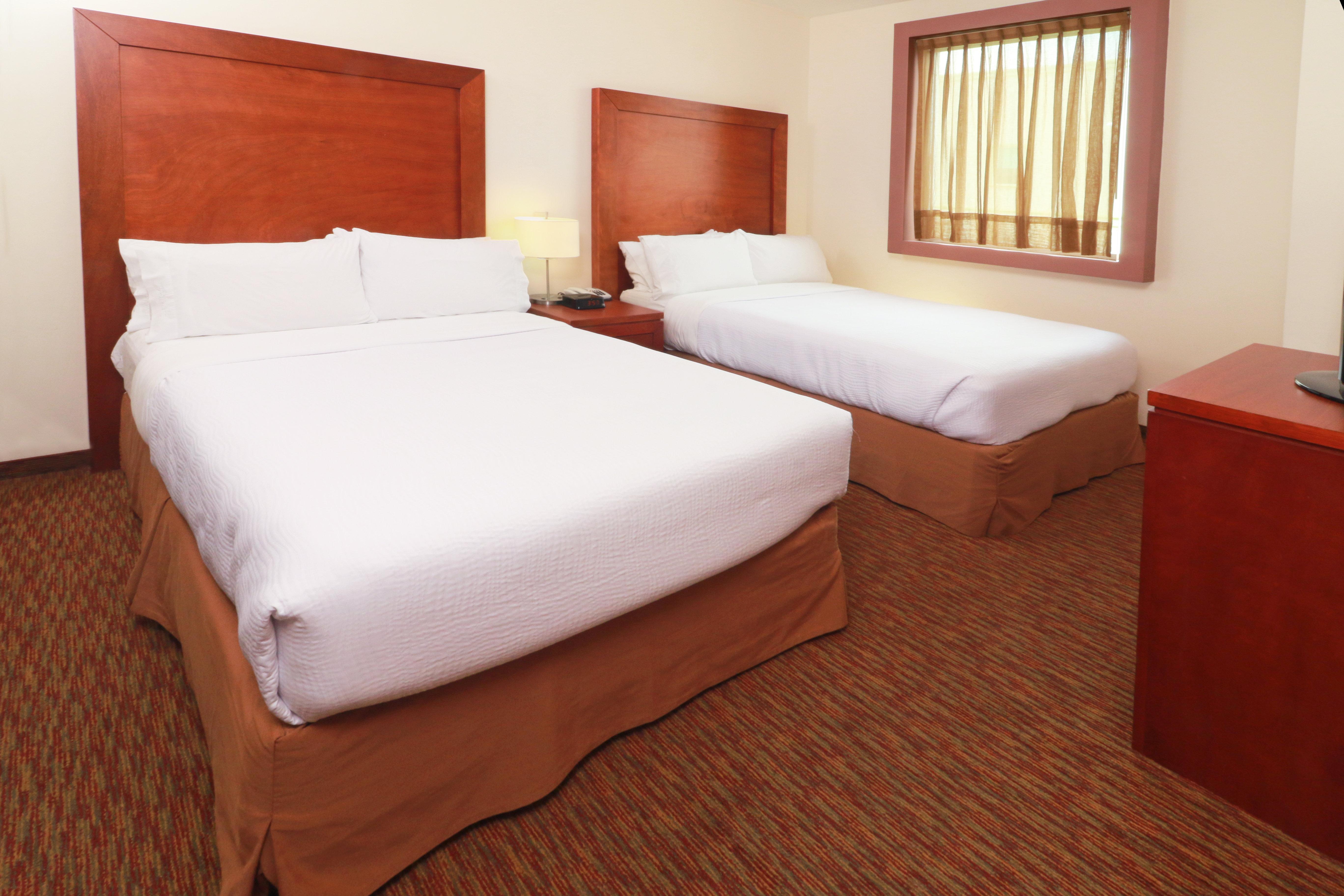 Staybridge Suites Queretaro By Ihg Exterior photo