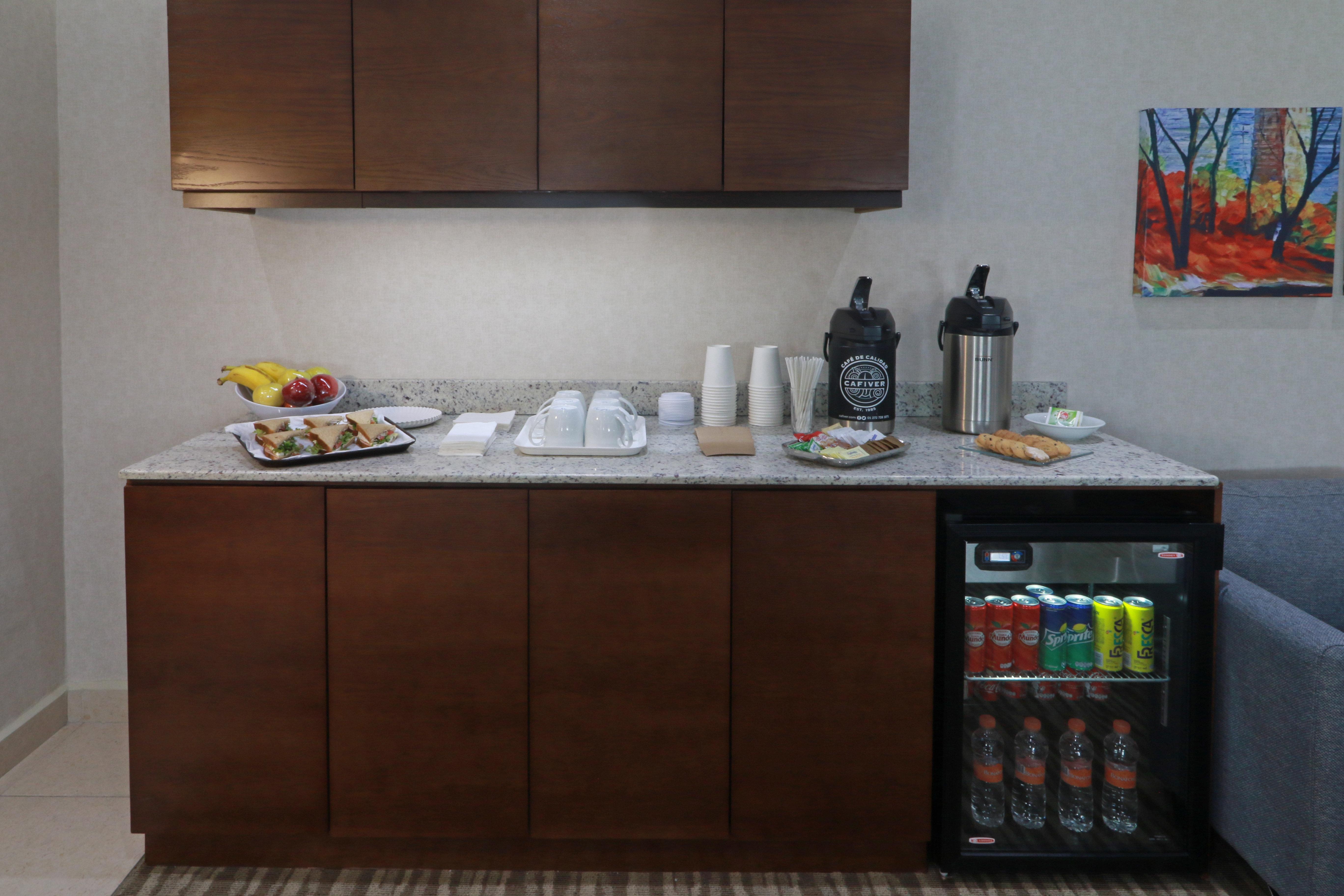 Staybridge Suites Queretaro By Ihg Exterior photo